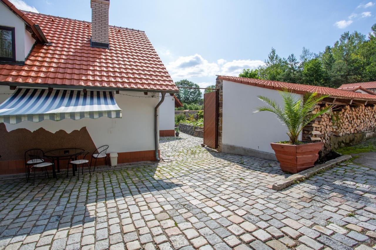 Hájovna Hněvnice Esterno foto