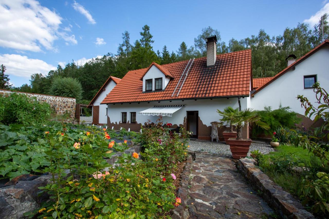 Hájovna Hněvnice Esterno foto