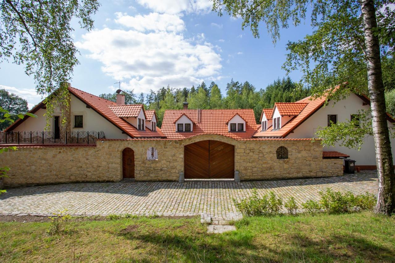 Hájovna Hněvnice Esterno foto